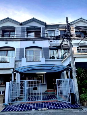 Townhouses for sale Bangkok : 🏡 For Sale: Baan Klang Muang Rama 9 Soi 43  | Near The Nine Rama 9