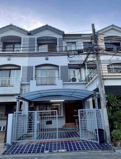 🏡 For Sale: Baan Klang Muang Rama 9 Soi 43  | Near The Nine Rama 9