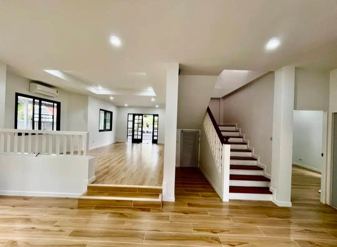 รูป ขายบ้านเดี่ยว รีโนเวทใหม่ 4 ห้องนอน 3 ห้องน้ำ โครงการหมู่บ้านกุลพันธ์วิลล์ 9 หางดง เชียงใหม่ ใกล้โรงเรียนนานาชาติลานนา (H585) T.0946511456 - รูปที่ 3/13