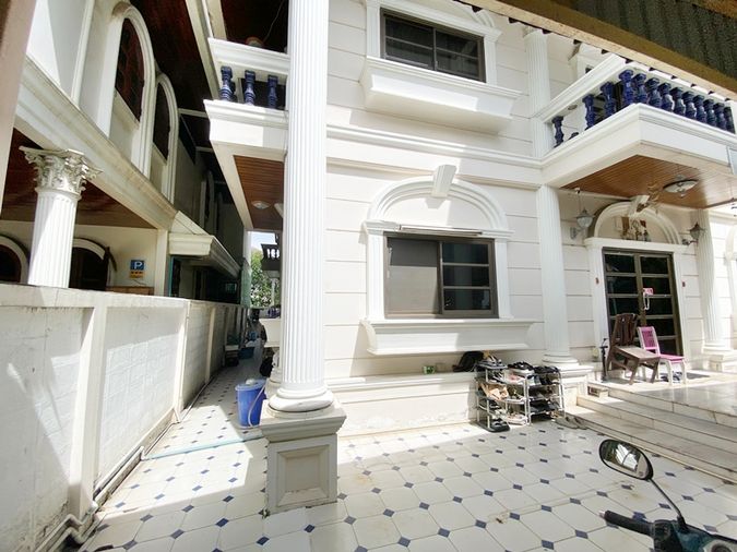 5-bed house for sale, 435 sqm, 133 sq wah, Bang Phlat