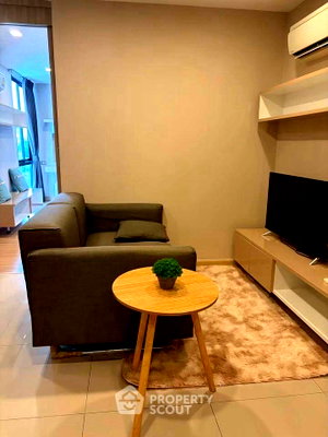 Condos for rent : 1-BR Condo at The ACE Ekamai near BTS Ekkamai (ID 3236750)