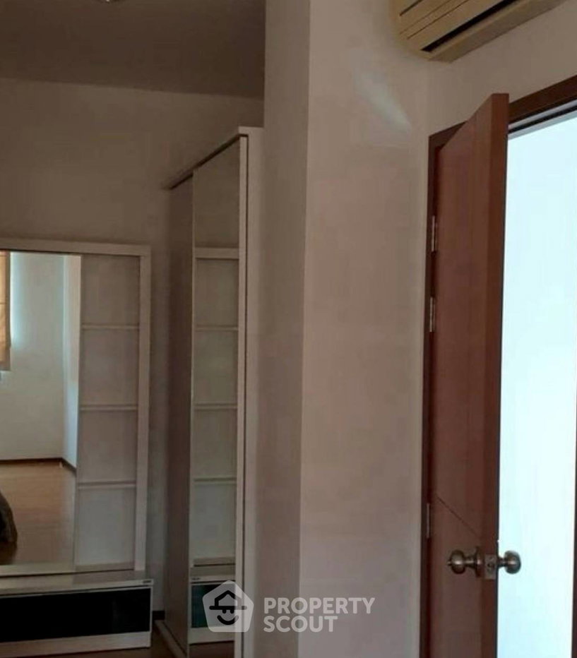 รูป ใกล้ BTS กรุงธนบุรี 100 ม. | คอนโด 1 ห้องนอน Villa Sathorn (ID 3238170) - รูปที่ 5/5