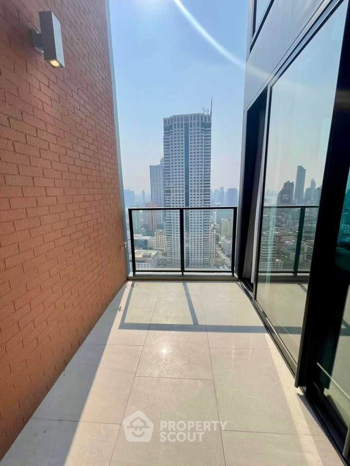 รูป คอนโด 2 ห้องนอน 110 ตร.ม. The Lofts Silom ใกล้ BTS สุรศักดิ์ (ID 3235618) - รูปที่ 18/18