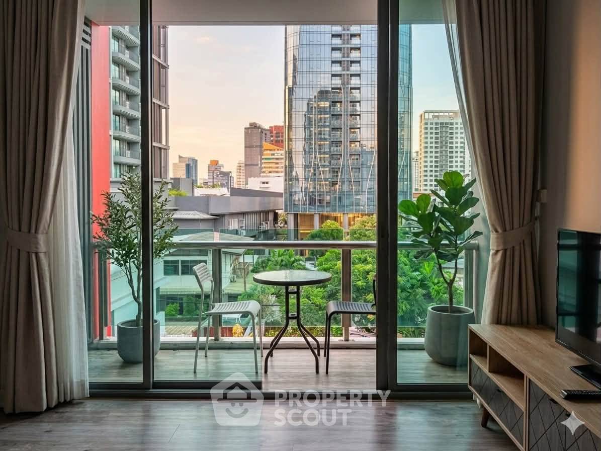 รูป คอนโด 1 ห้องนอน CLICK CONDO Modern Sukhumvit 65 ใกล้ BTS เอกมัย (ID 3238404) - รูปที่ 2/7