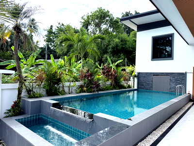 Houses for sale Surat Thani : House for sale in Ang Thong Subdistrict, Koh Samui District, Surat Thani Province. 
