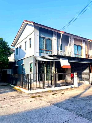 ทาวน์โฮม เมกะ บางนา : 🟡 ขายด่วน!!! Baan Pruksa 87/1  บ้านพฤกษา 87/1  หลังมุม ในโครงการพฤกษาอเวนิว ทำเลดีเข้าออกได้หลายทาง ✅หน้าโครงการกำลังทำถนน 4 เลน