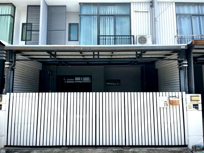 Townhouses for sale Samut Prakarn : 🔥 For Sale: Beautifully Furnished🏠 Pruksa Ville 97 Wongwaen - Onnut
