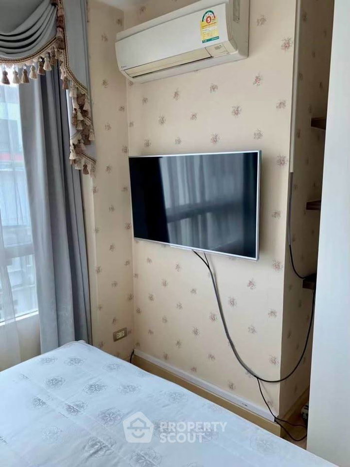 picture 300m To BTS Phra Khanong: 1-BR Tree Condo Sukhumvit 42 (ID 3238908) - 8/12
