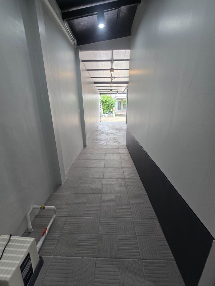 รูป บ้านแฝด สไตล์บ้านเดี่ยว ​พื้นที่กว้างขวาง  หมู่บ้านพฤกษาวิลเลจ 21 ดีไลท์  ลำลูกกาคลอง4  เข้าอยู่ได้เลย ตกแต่งใหม่ สวยงามมากๆ หลังมุมใน - รูปที่ 21/43