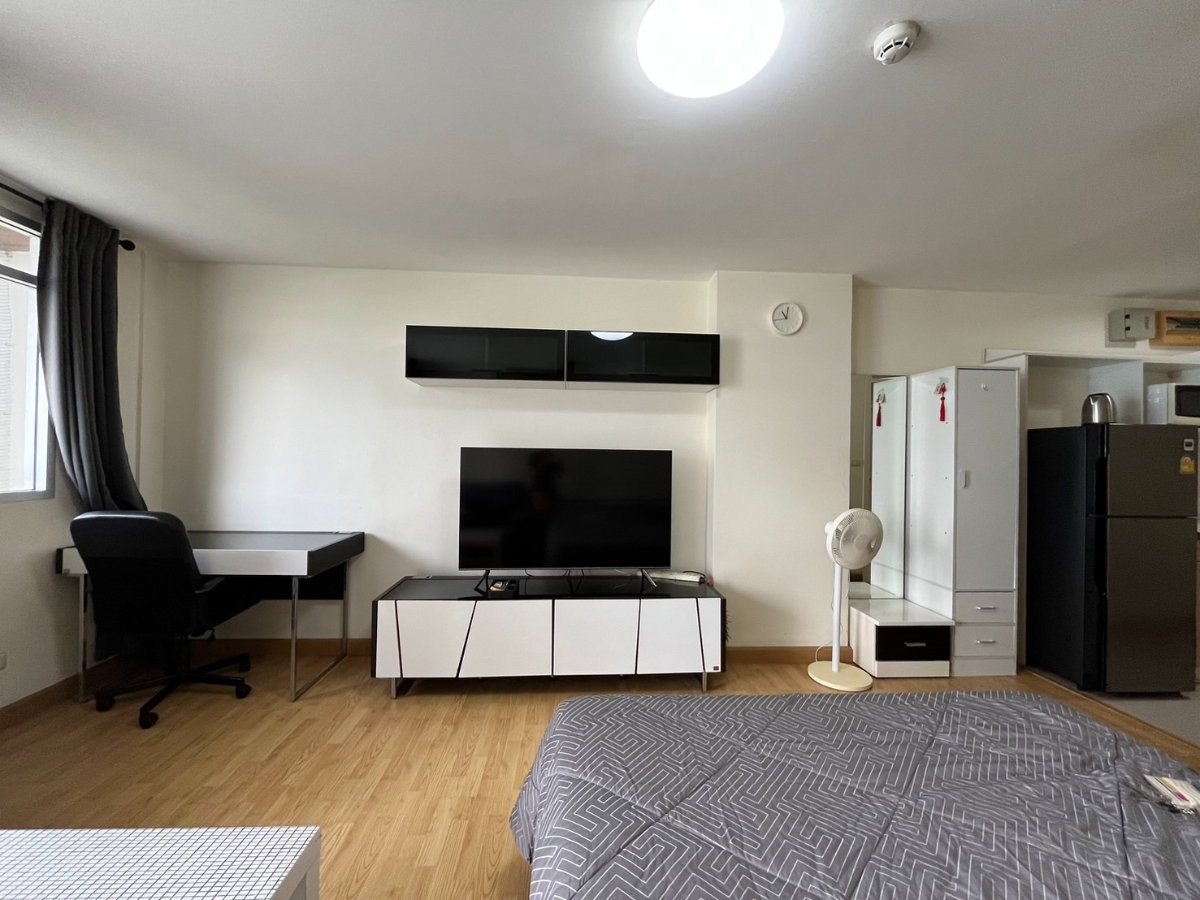 picture Condo for sell Near BTS Onnnut 400 M. - 8/19