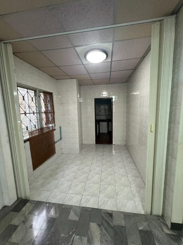รูป บ้านแฝดต่อเติมพร้อมอยู่ หมู่บ้านเพชรอินทรา - รูปที่ 6/15