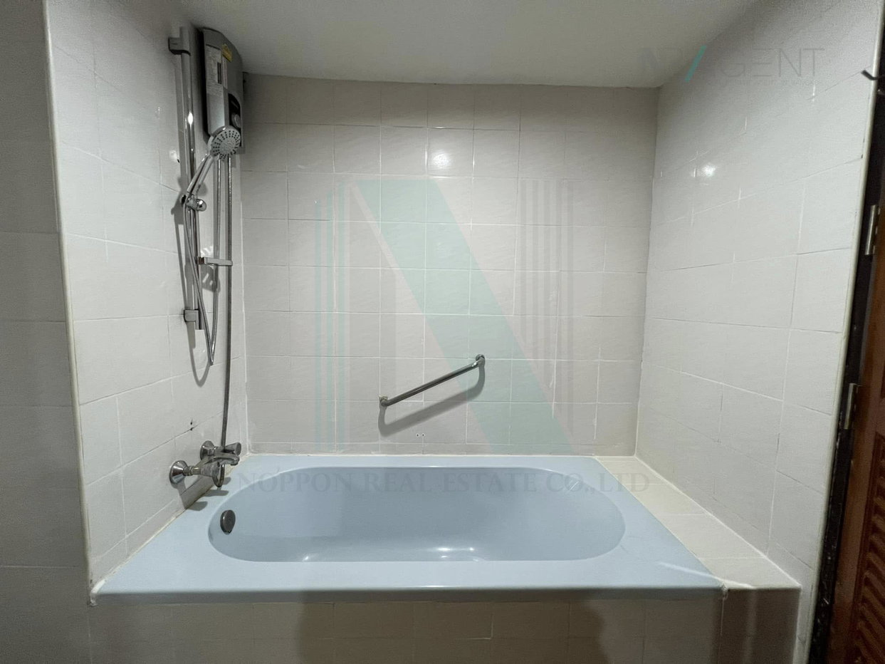 picture 🚩 For Rent Condo PHASUK PLACE  Building 1, Floor 5,Studio, Room size 36 sqm - 7/8