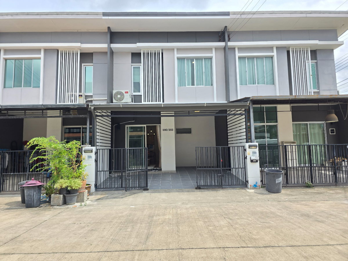 ทาวน์เฮ้าส์ รีโนเวทใหม่ ทำเลดี ขายถูก หมู่บ้านพฤกษาวิลล์ ซอยย่อย7 สุเหร่าคลองหนึ่ง ซอย 13 บางชัน คลองสามวา