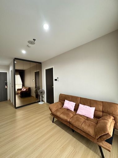 1-bed condo for rent, 35 sqm, Thana Astoria