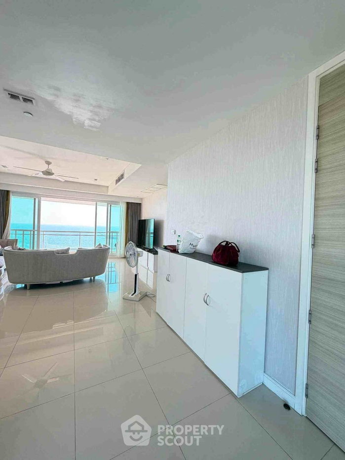 รูป คอนโด 3 ห้องนอน 217 ตร.ม. เลี้ยงสัตว์ได้ Reflection Jomtien Beach (ID 3240450) - รูปที่ 19/24