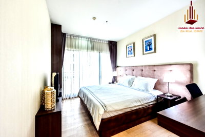 Condos for rent : ✨ For Rent: Noble Refine Condo ✨ 💰 Only 55,000 THB/month  