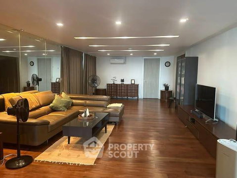 3 ห้องนอน ขนาด 223 ตร.ม. President Park Condominium ใกล้ MRT สิริกิติ์ (ID 3240371)