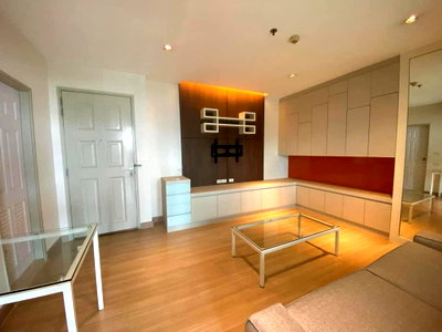 Condos for rent : 🔥 For Rent 📌 Life @ Sathorn 10(Line ID: @veryrent) Negotiable price! ✅ We also manage many other projects great deals on every rental!