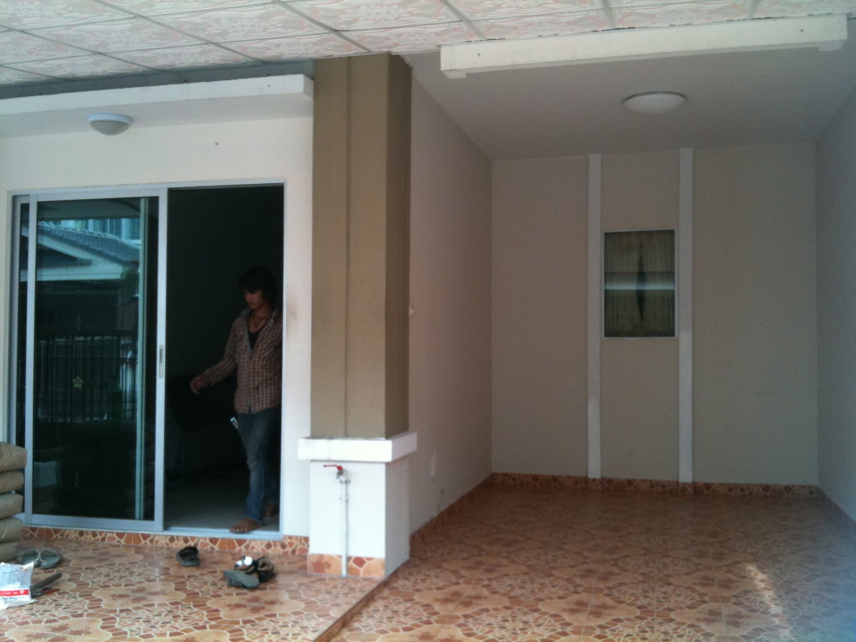 picture Townhouse for rent, 2 stories. - 2/6