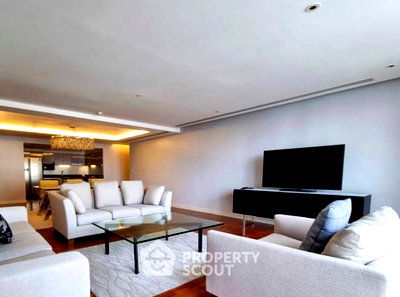 คอนโดให้เช่า : คอนโด 3-ห้องนอน ที่ ลา ซิตต้า เพนท์เฮ้าส์ ใกล้ BTS ทองหล่อ (ID 3234007)