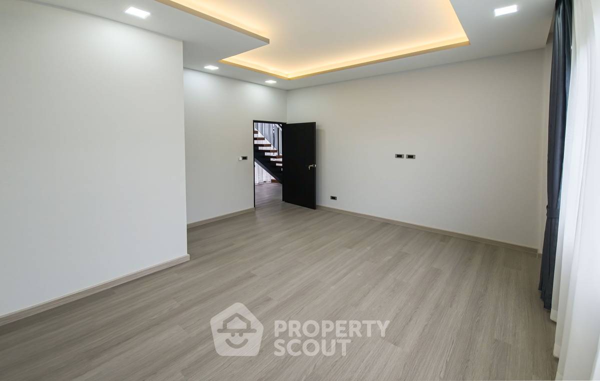 รูป วิลล่า 4-ห้องนอน ใน หินเหล็กไฟ (ID 3079474) - รูปที่ 20/23