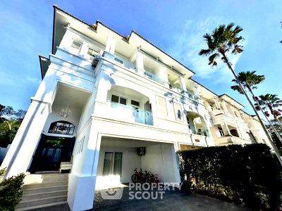 เช่าบ้านเดี่ยว พัทยา : วิลล่า 5 ห้องนอน 260 ตร.ม. บ้าน เทวารัณย์ นาจอมเทียน พัทยา (ID 3240277)