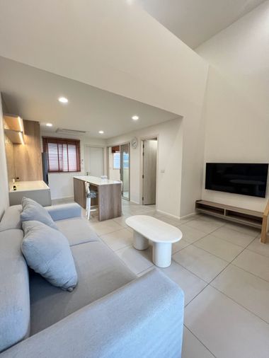 3-bed townhouse for rent, 202 sqm, 19.6 sq wah, Nue Verse Krungthep Kreetha