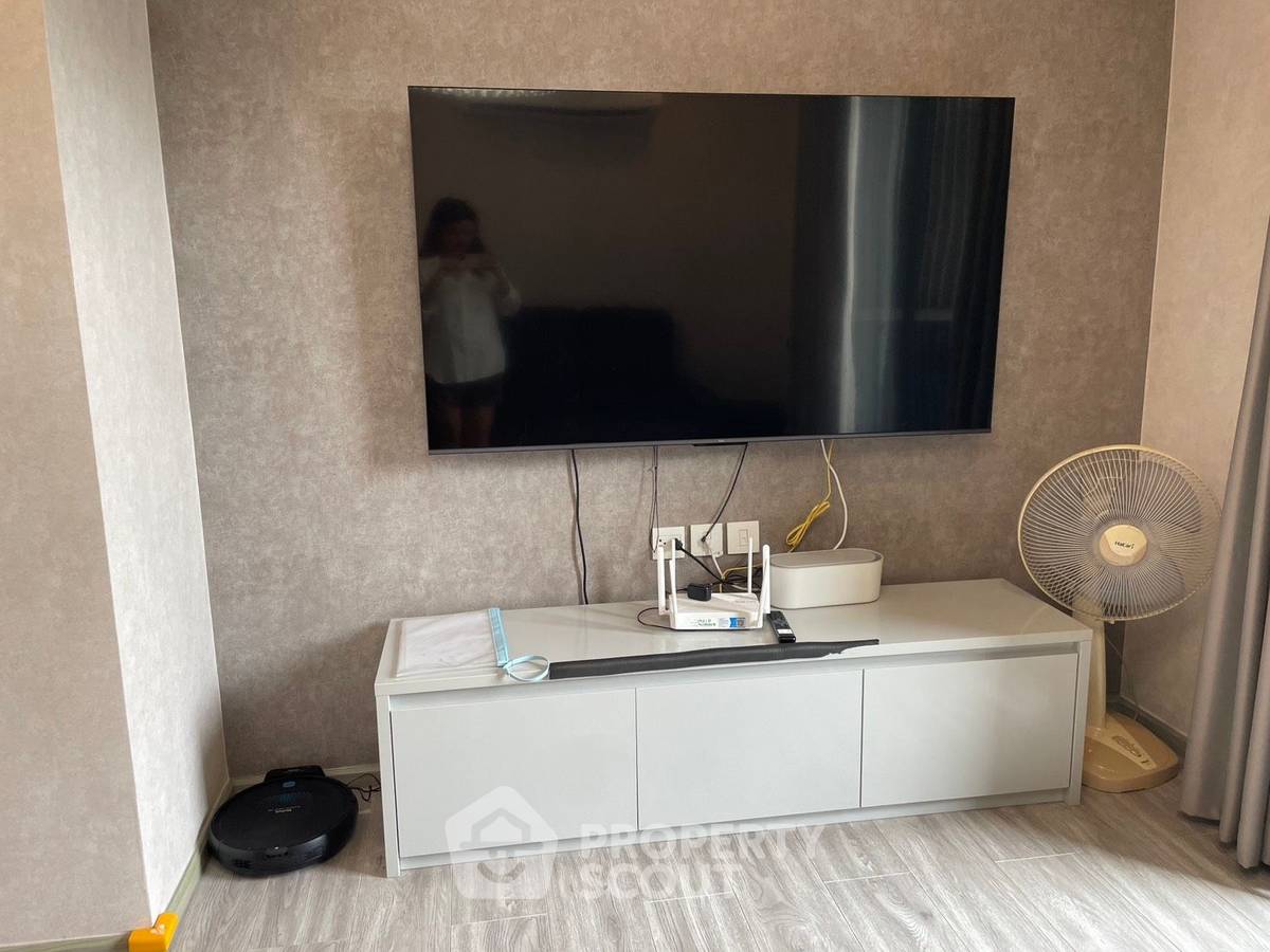 picture 2-BR Condo at Maestro 14 Siam-Ratchathewi near BTS Ratchathewi (ID 2080691) - 4/9