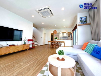 Houses for rent : Spacious Corner House for Rent Setthasiri Pattanakarn 87 | 63.6 Sq.wah | Fully Furnished