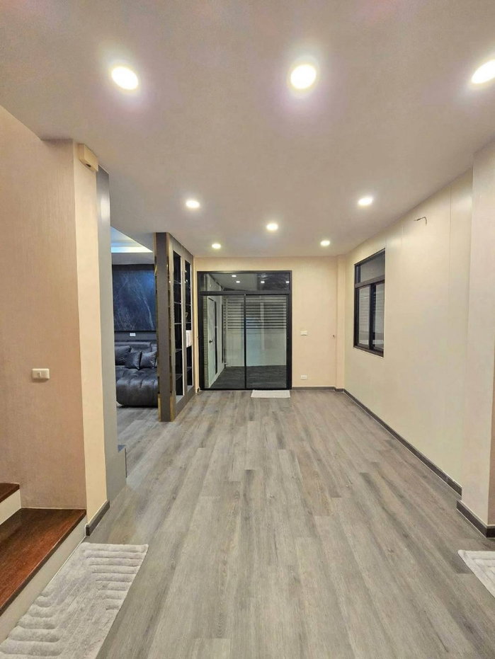 รูป หมู่บ้านเปี่ยมสุข บ้านกล้วย  
บ้านเดี่ยวสองชั้น 2 ชั้น ตกแต่งสไตล์ Modern  Luxury  พร้อม  Built-in Furniture ดีไซน์แบบจัดเต็ม - รูปที่ 6/20