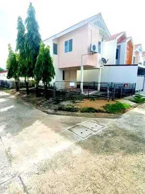 บ้านเดี่ยว ลพบุรี : ต้นซอย หลังมุม ทำเลดี เอื่ออาทร (ลำนารายณ์) เลขที่ 200/41 บ้านมุม ชัยบาดาล