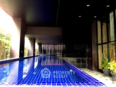 Condos for rent : 200m To BTS Ekkamai | 1-BR Noble Reveal Ekamai (ID 886347)