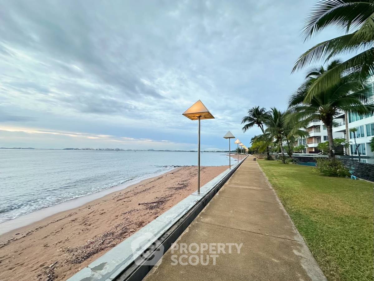 picture Spacious 2-BR 187 Sqm For Sale At Ananya Naklua Condominiums (ID 3243180) - 20/20