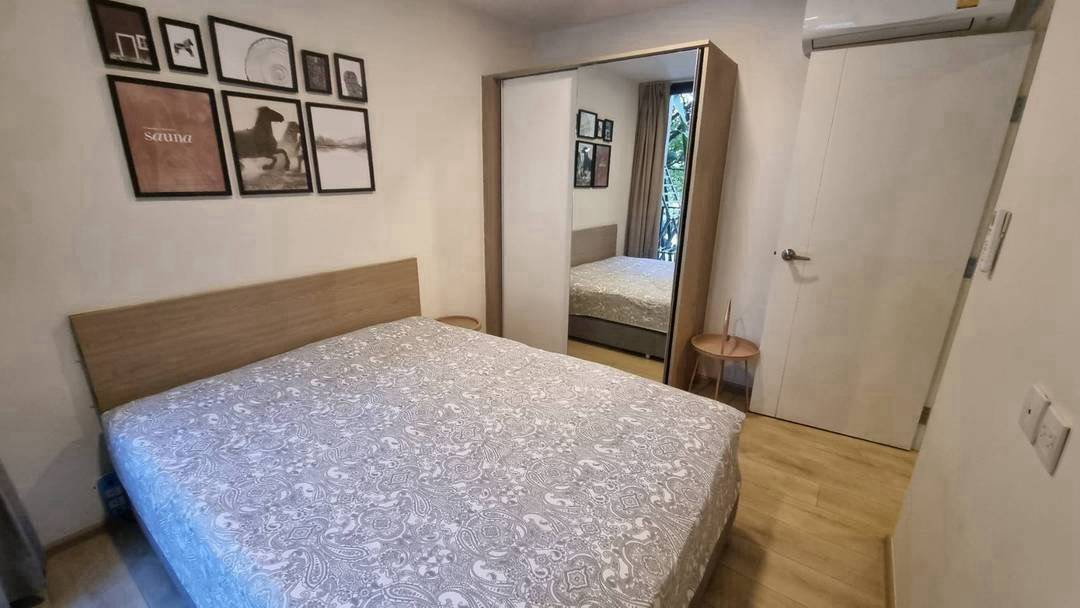 picture Condo For Rent!!Chambers Onnut Station - 4/7