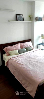 ขายคอนโด : ใกล้ BTS Krung Thon Buri เพียง 100 ม. | คอนโด 1 ห้องนอน Ideo Sathorn-Taksin (ID 3242561)