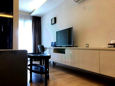 คอนโดให้เช่า : 🚩 ให้เช่าคอนโด เอช สุขุมวิท 43 อาคาร 1 ชั้น 9 1 ห้องนอน ขนาด 43.00 ตรม ใกล้ BTS พร้อมพงษ์