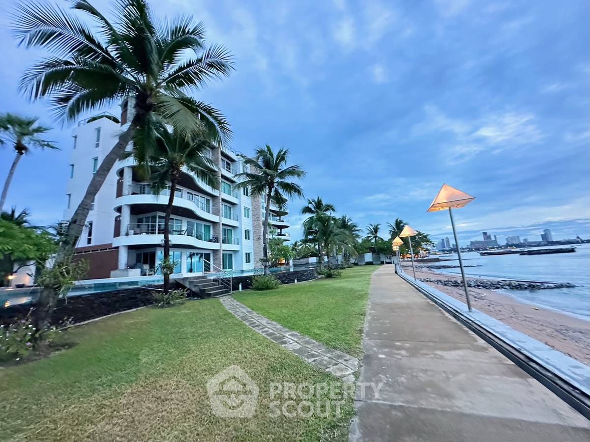 picture Spacious 2-BR 187 Sqm For Sale At Ananya Naklua Condominiums (ID 3243180) - 6/20