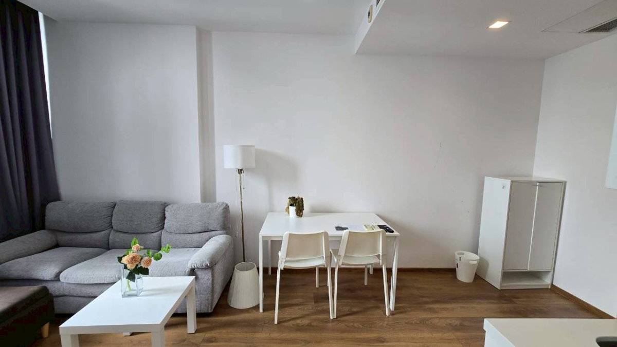 picture Condo For Rent!!Noble Be Sukhumvit 33 - 5/8