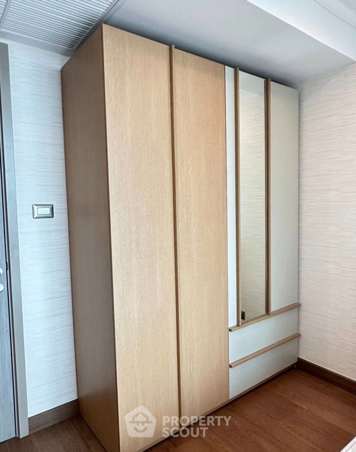 รูป คอนโด 2 ห้องนอน ชั้น 19 Supalai Oriental Sukhumvit 39 ใกล้ MRT เพชรบุรี (ID 3243229) - รูปที่ 15/21
