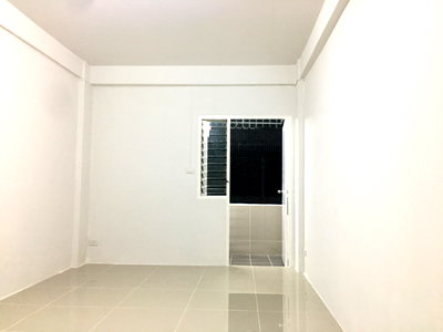 ขายคอนโด : ขายด่วน!! คอนโดบ้านสวนบางเขน ชั้น5 ตึกu1 ใกล้BTSสายหยุด900เมตร