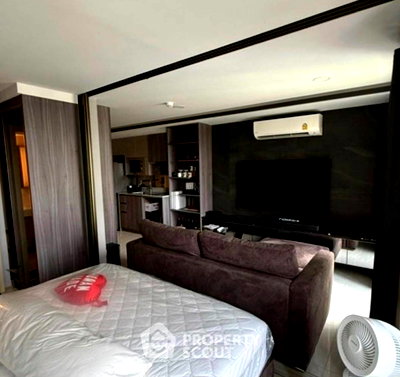 Condos for sale : 1-BR Condo at Walden Asoke near MRT Sukhumvit (ID 3240476)