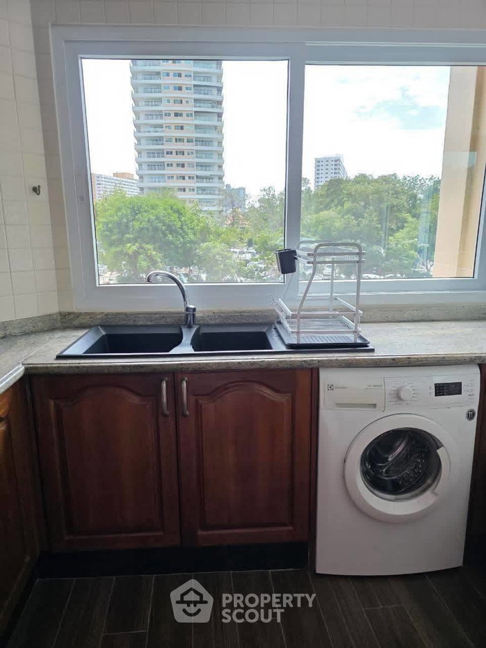 รูป ขายคอนโด 2 ห้องนอน ขนาด 148 ตร.ม. View Talay 5 Condominium จอมเทียน (ID 3243320) - รูปที่ 5/21