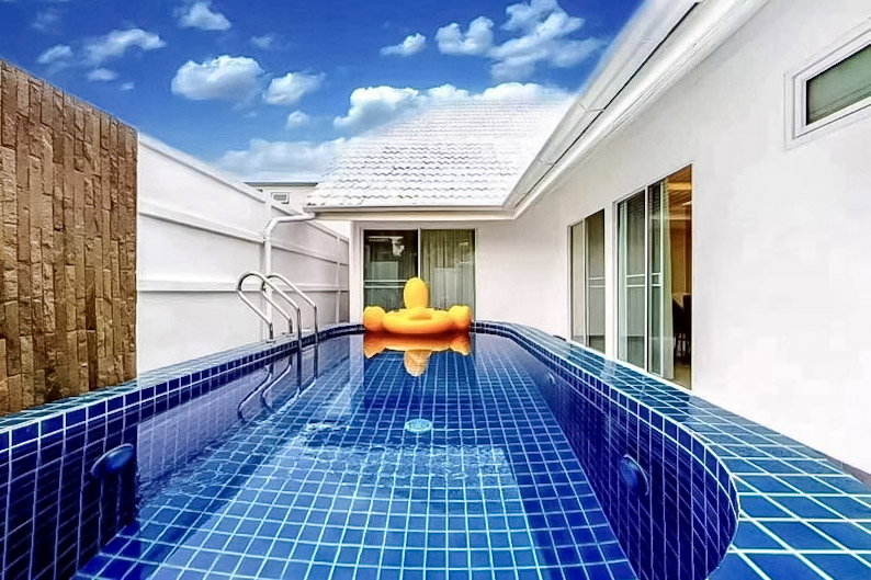 picture High End Pool Villa for Sale Thepprasit 6 Bedrooms Private Pool - 1/16