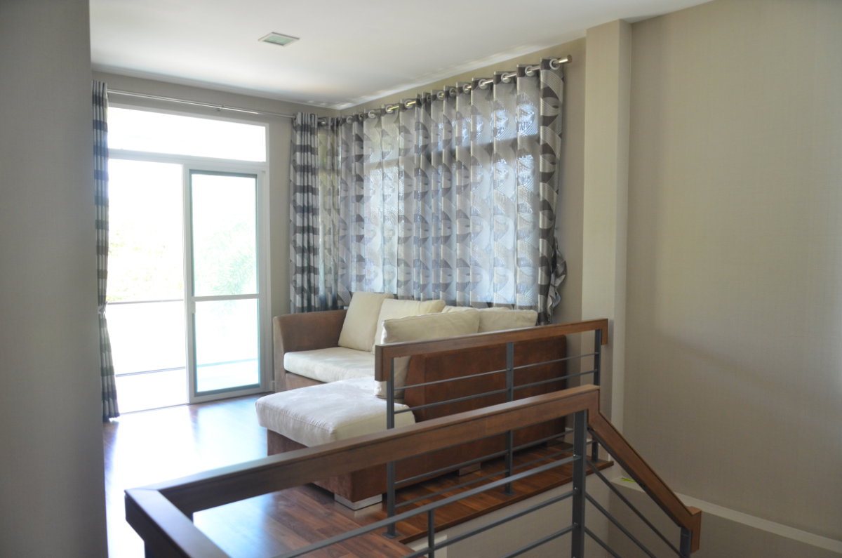 picture A PLACE TO LIVE WITH DOI SUTHEP & LAKE VIEW  - 8/29