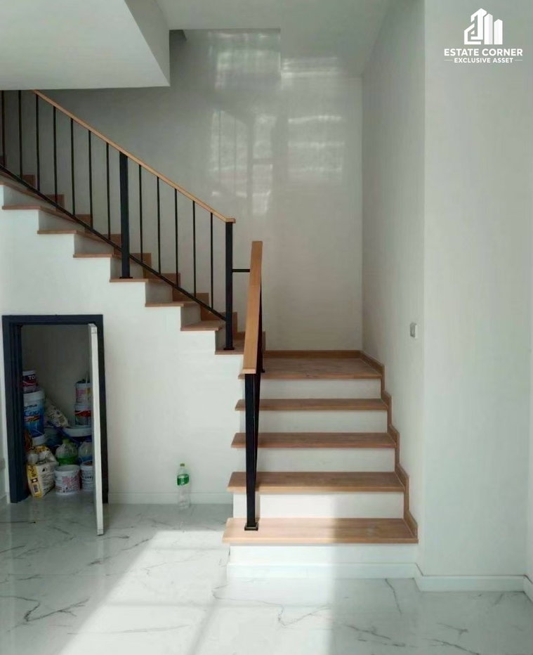 รูป ขาย บ้านเดี่ยว หมู่บ้าน THE MASTER เอกมัย – สุคนธสวัสดิ์ 3 ห้องนอน 4 ห้องน้ำ 4 ที่จอดรถ 54.7 ตร.ว 285.30 ตรม - รูปที่ 4/10