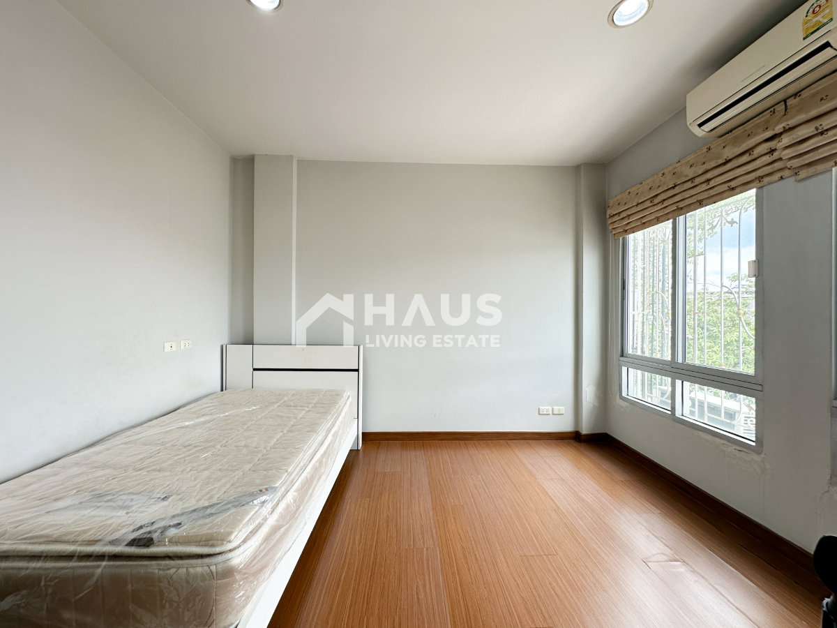รูป ✨ หน้าบ้านไม่ชนใคร เดินไปส่วนกลางชิวๆ ทาวน์โฮมใกล้ทางด่วน เข้า-ออกเมืองง่ายสุดๆ 🔥 / 3 ห้องนอน #TPCC092 - รูปที่ 15/27