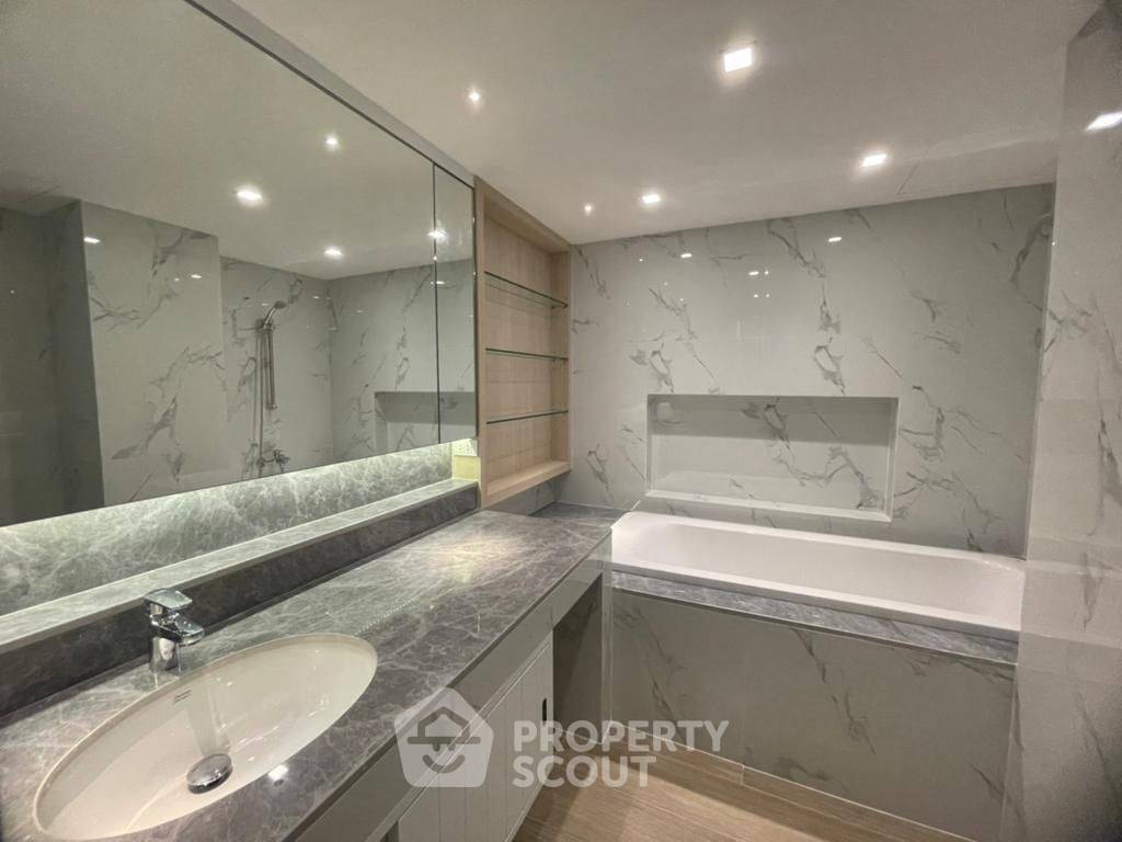 รูป คอนโด 3 ห้องนอน 240 ตร.ม. Sithakarn Condominium ห่าง BTS เพลินจิต 300 ม. (ID 2719324) - รูปที่ 18/19