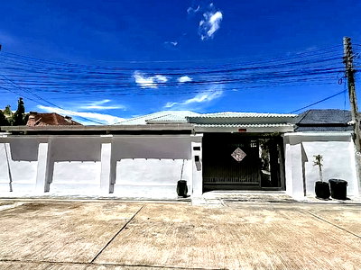Houses for sale Bang Lamung Chonburi : Stylish House for Sale Siam Country Club 3Bed Fully Furnished
