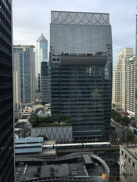 Noble Ploenchit High-potential Location, Not as Expensive as You Think near BTS Phloen Chit