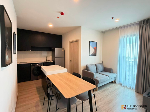 Nue District R9 near MRT Rama 9 Station